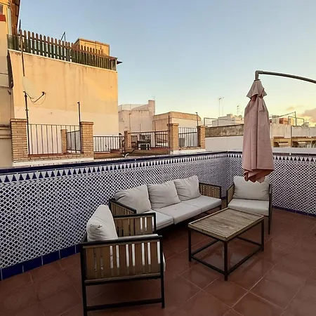 Appartamento ático En El Centro De Siviglia